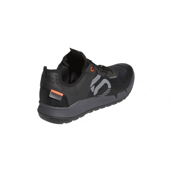 Zapatillas Trailcross Lt Core Black/Grey Two F17/Solar Five Ten