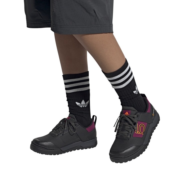 Zapatillas Impact Pro W Core Black/Signal...