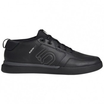 Zapatillas SLeuth Dlx Mid Core Black/Grey Five/Scarlet...