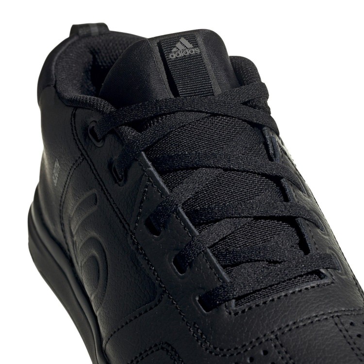 Zapatillas SLeuth Dlx Mid Core Black/Grey...