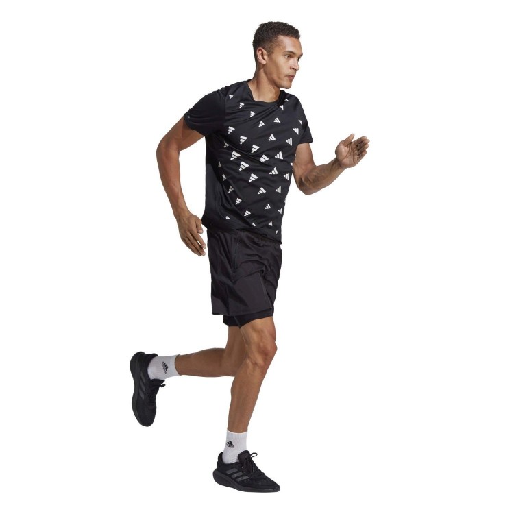 Camiseta Brand Love Negro/Blanco adidas