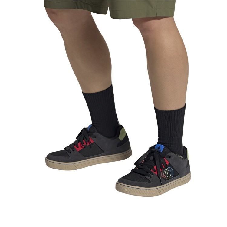 Zapatillas Freerider Core Black/Carbon/Pulse...