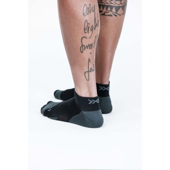 Calcetín Run Discover Low Cut Black/Charcoal X-Bionic