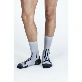 Calcetín Trailrun Perform Crew Pearl Grey/Charcoal X-Bionic 2