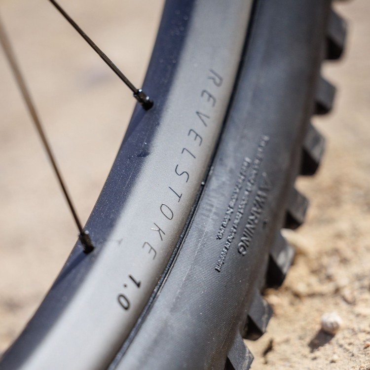 Bicicleta SCOTT Voltage eRide 900 Tuned 2025