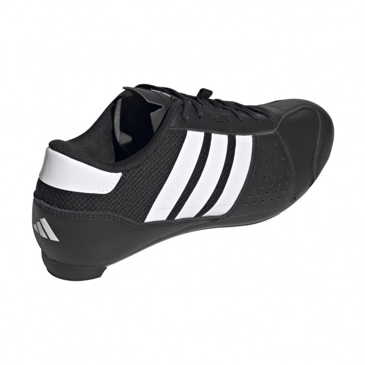 Zapatillas LACES ROAD adidas